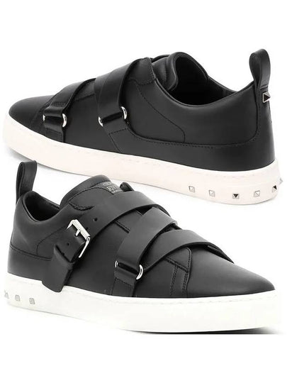 Rockstud Low-Top Sneakers Black - VALENTINO - BALAAN 2