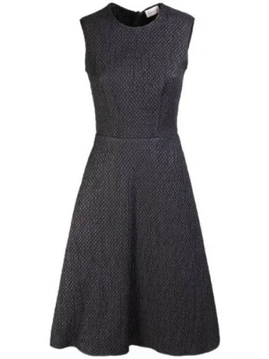 104199 Sleeveless padded flare dress 2G00003 5396Q 999 - MONCLER - BALAAN 1