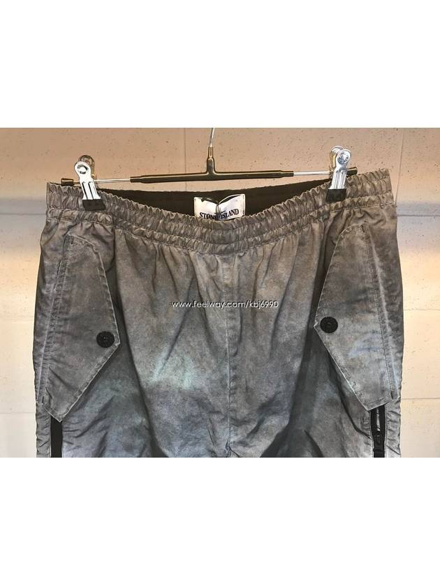 Plated Reflective Dust Colour Bermuda Shorts Grey - STONE ISLAND - BALAAN 4