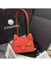 Hobo Bag Medium Shiny Crumbled Coral Red - CHANEL - BALAAN 3