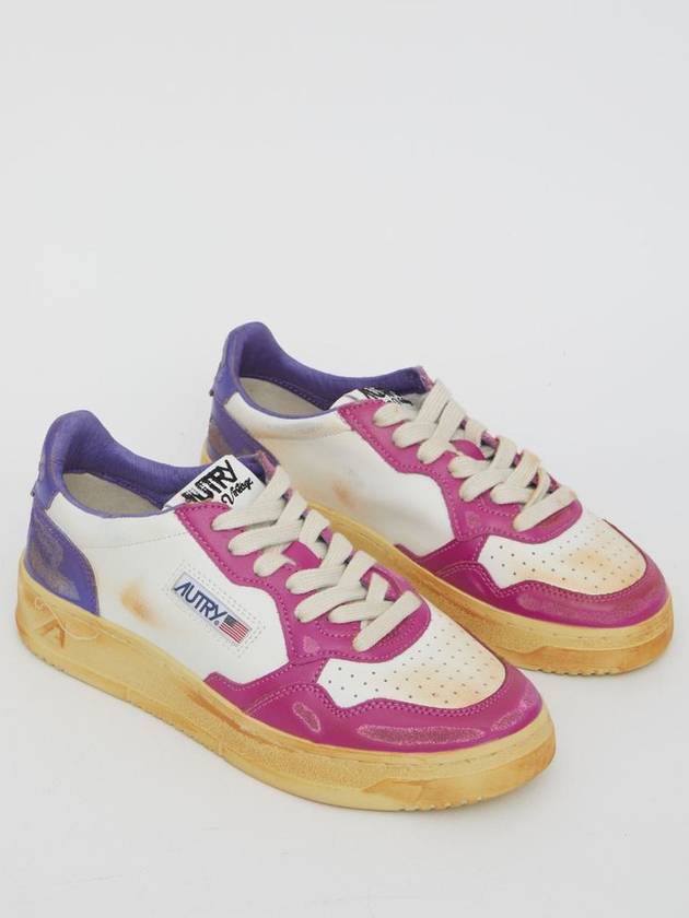 Super Vintage Medalist Low Top Sneakers Purple Pink - AUTRY - BALAAN 6