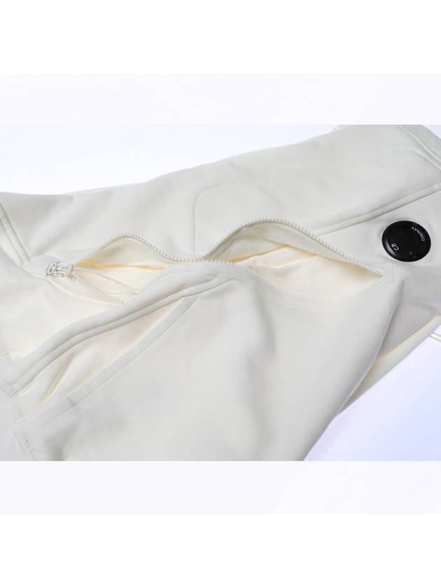 Lens Wappen Diagonal Shorts White - CP COMPANY - BALAAN 8