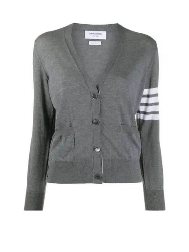 Sustainable Fine Merino Wool 4-Bar Relaxed Fit V-Neck Cardigan Medium Grey - THOM BROWNE - BALAAN 2