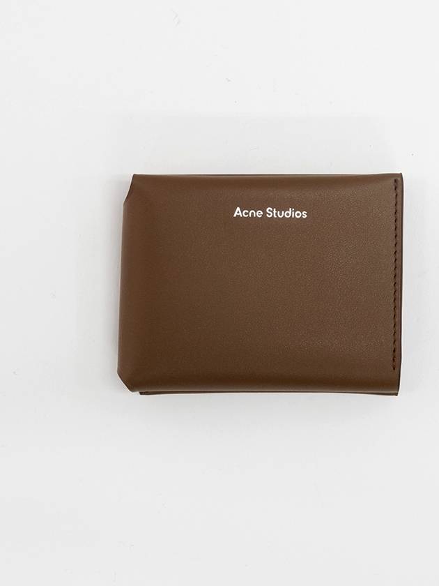 Folded card wallet holder camel brown FN UX SLGS000105 - ACNE STUDIOS - BALAAN 1