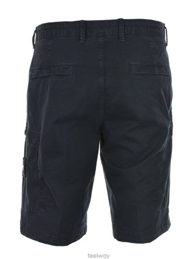 Men's Waffen Patch Bermuda Cargo Half Shorts Navy - STONE ISLAND - BALAAN.