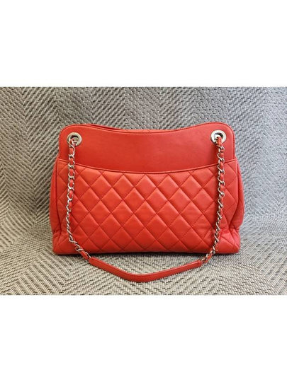 Lambskin matelass quilted CC chain shoulder bag - CHANEL - BALAAN 2