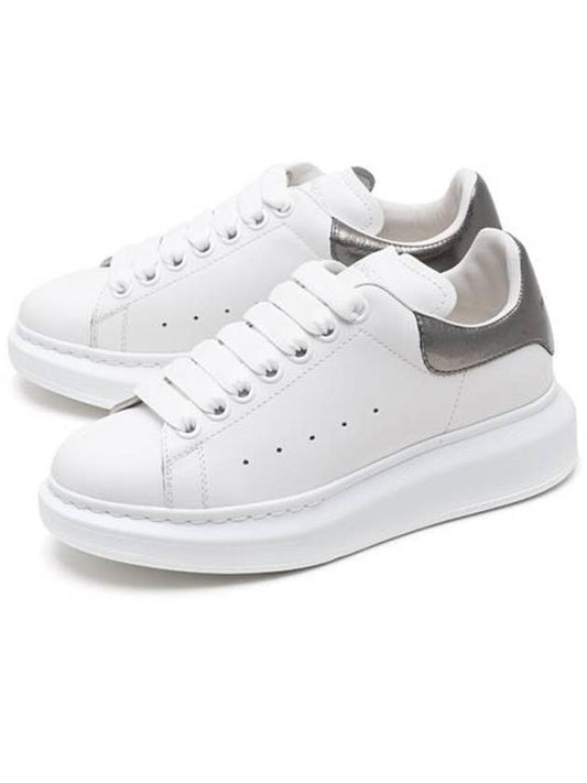 Oversized Low Top Sneakers Black White - ALEXANDER MCQUEEN - BALAAN 2