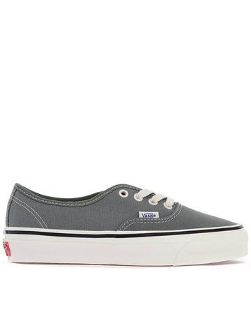 dx

authentic reissue - VANS - BALAAN 1