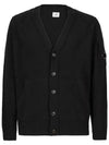 Men's Lens Wappen Lambswool Cardigan Black - CP COMPANY - BALAAN 1