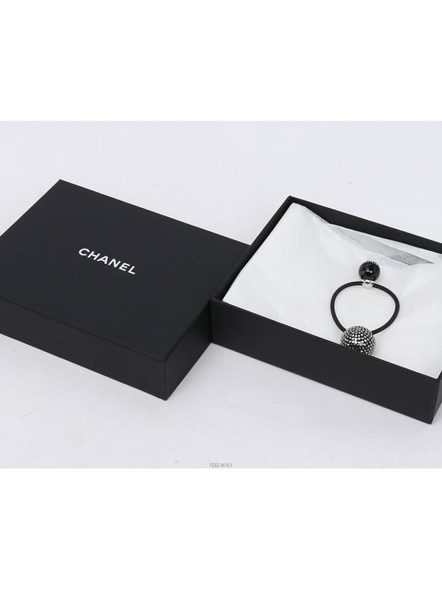 crystal ball hair scrunchie - CHANEL - BALAAN 5