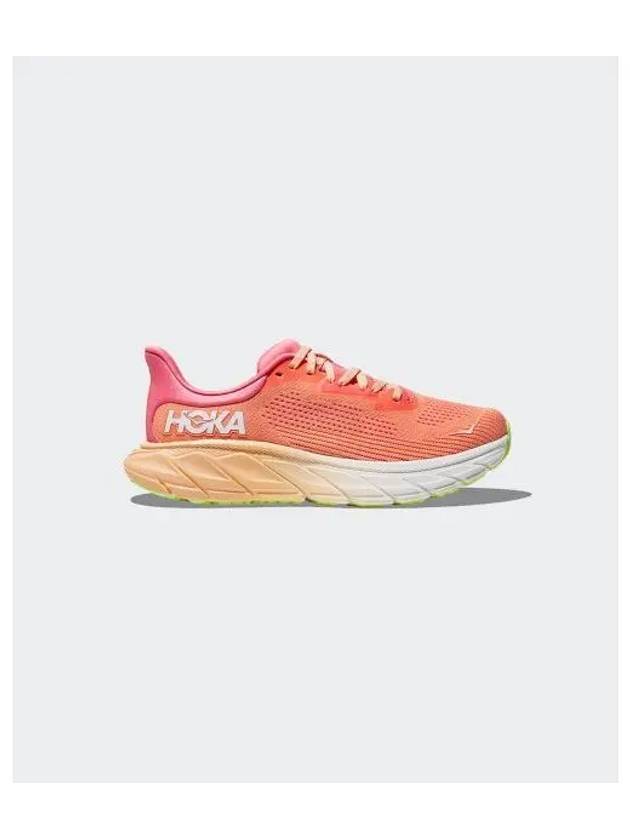 Arahi 7 Wide Low Top Sneakers Coral - HOKA ONE ONE - BALAAN 2