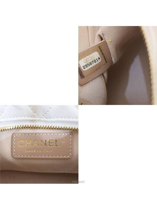 women cross bag - CHANEL - BALAAN 8