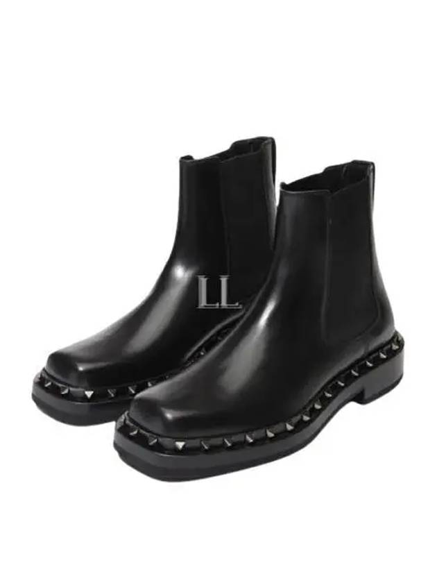 Rockstud Leather Chelsea Boots Black - VALENTINO - BALAAN 2