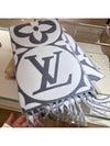 LV Medallion Scarf Light Grey - LOUIS VUITTON - BALAAN 2