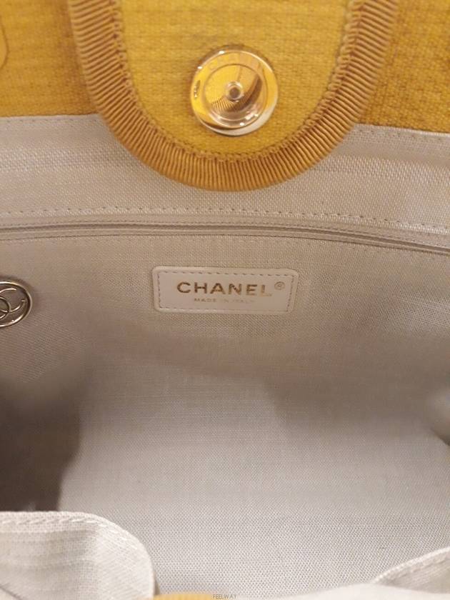 Daol Beomeo Branch Deauville chain shoulder bag mustard color AS3257 internal chip condition A - CHANEL - BALAAN 9