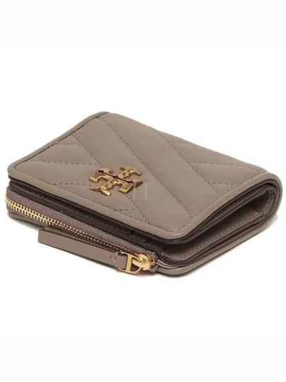 Chevron Half Wallet Grey - TORY BURCH - BALAAN 2