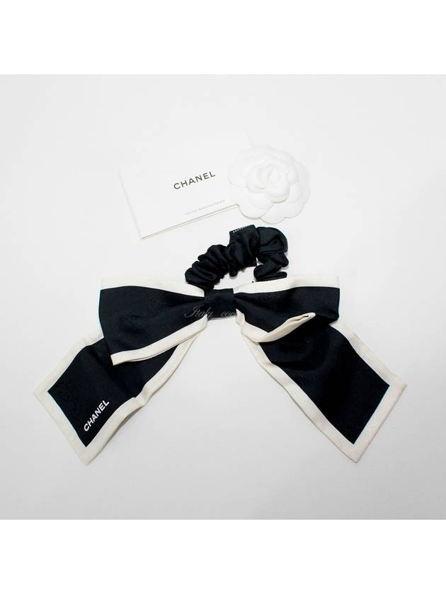 Hair Chouchou CC Logo Ribbon Band Black Ivory - CHANEL - BALAAN 3