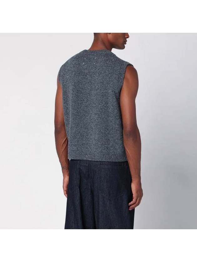 Crew Neck Knit Vest Grey - MAISON MARGIELA - BALAAN 6