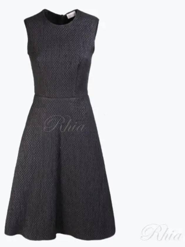 2G00003 5396Q 999 Sleeveless padded flare dress - MONCLER - BALAAN 1