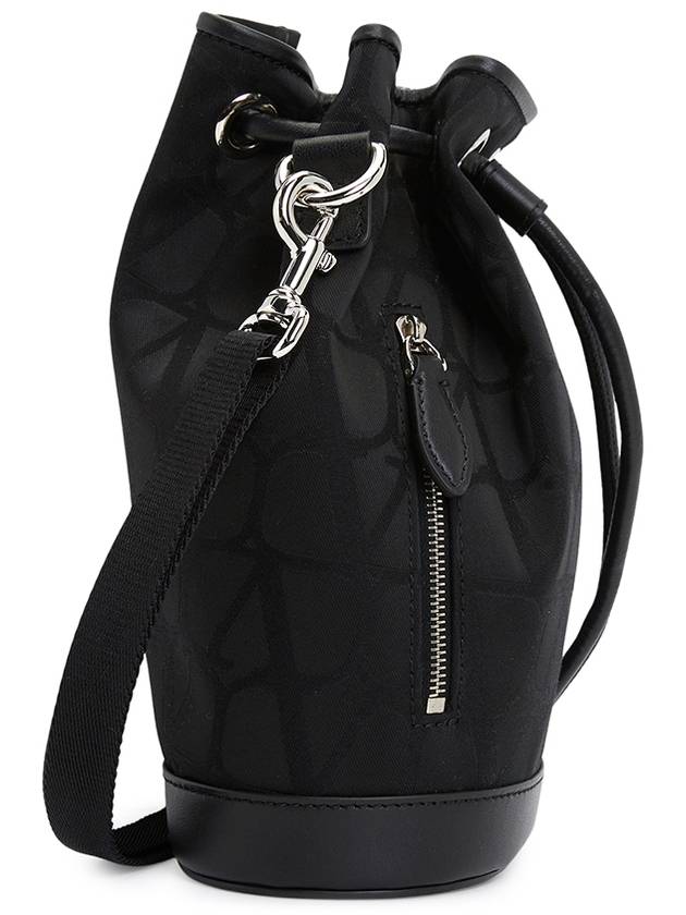 V Logo Chain Bucket Bag Black - VALENTINO - BALAAN 4