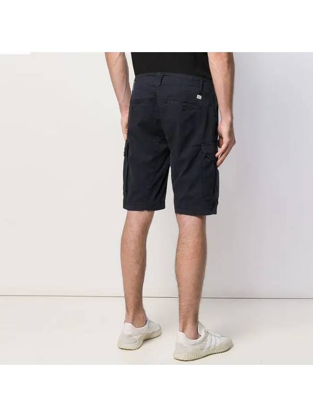 Men's Lens Bermuda Cargo Shorts Navy - CP COMPANY - BALAAN.