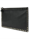 Rockstud leather clutch bag black - VALENTINO - BALAAN.