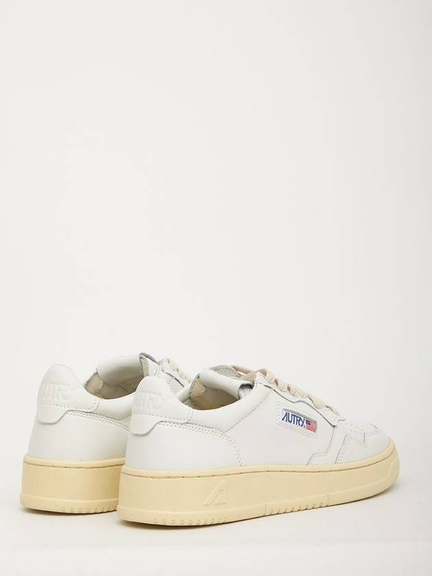 Medalist Leather Low Top Sneakers White - AUTRY - BALAAN 4