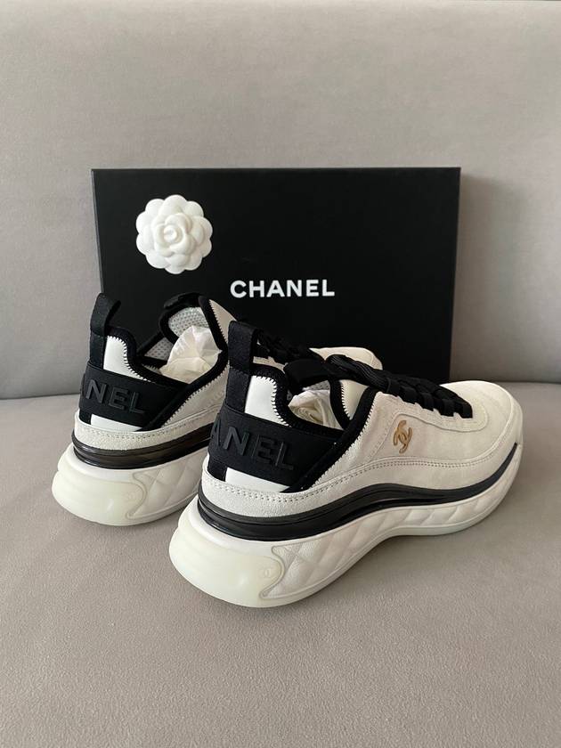 Logo Mixed Fibers Suede Low Top Sneakers White - CHANEL - BALAAN 8