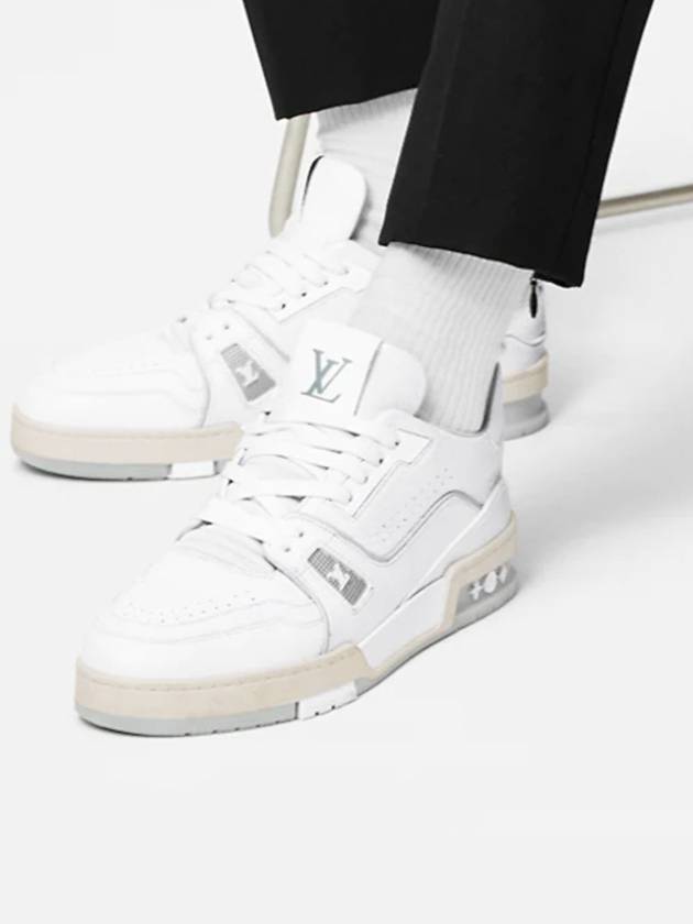 LV Trainer Low Top Sneakers White - LOUIS VUITTON - BALAAN 5