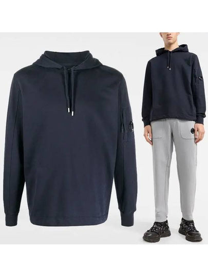 Men's Light Fleece Lens Wappen Hoodie Navy - CP COMPANY - BALAAN 2