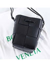 Intrecciato Cassette Small Bucket Bag Black - BOTTEGA VENETA - BALAAN 2