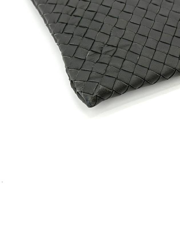 Intrecciato Clutch Medium - BOTTEGA VENETA - BALAAN 5