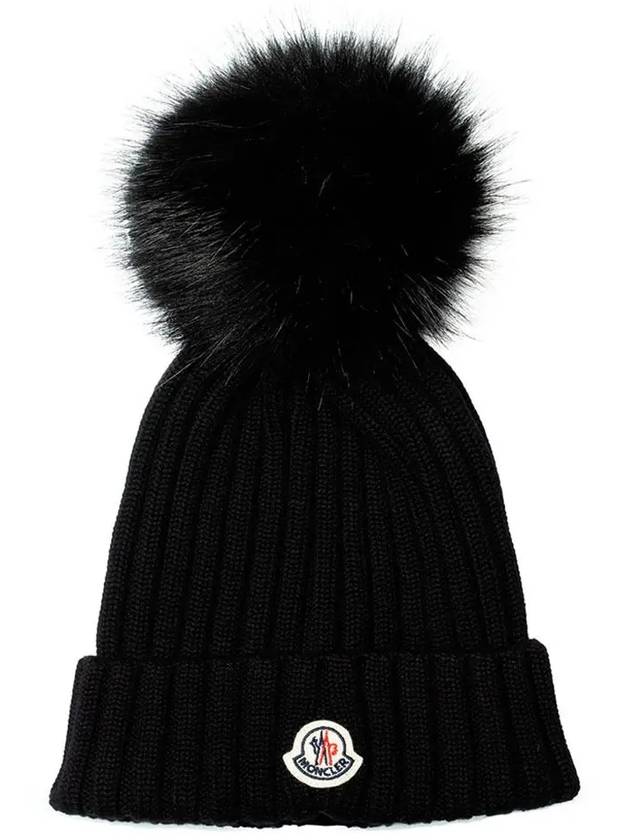 Pom Beanie Black 3B000 37 A9327 999 - MONCLER - BALAAN 1