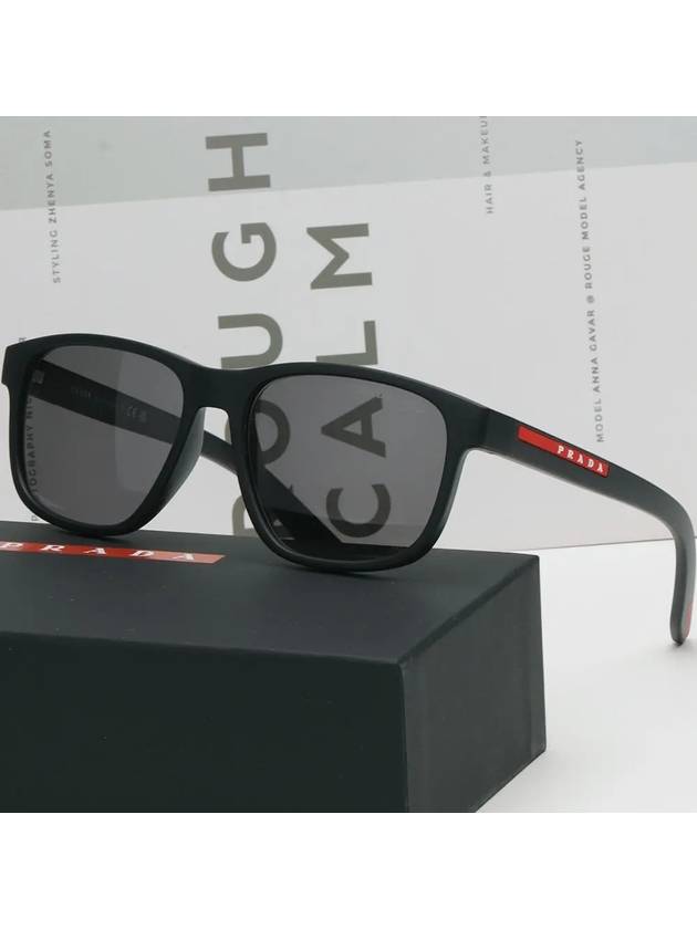 Square Rubber Sunglasses Black - PRADA - BALAAN 3