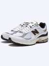 2002R Low-Top Sneakers White - NEW BALANCE - BALAAN 2