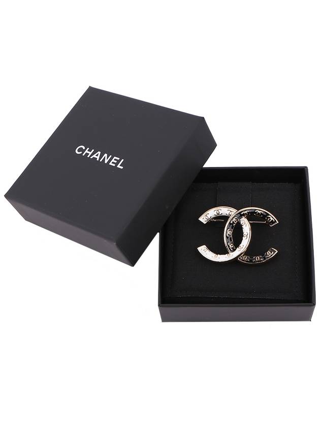 CC logo brooch ABC990 B16125 NW385 - CHANEL - BALAAN 2