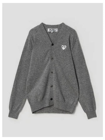 Unisex White Heart Wappen Spring Fall Cardigan Light Gray Domestic Product GM0024010927797 - COMME DES GARCONS PLAY - BALAAN 1