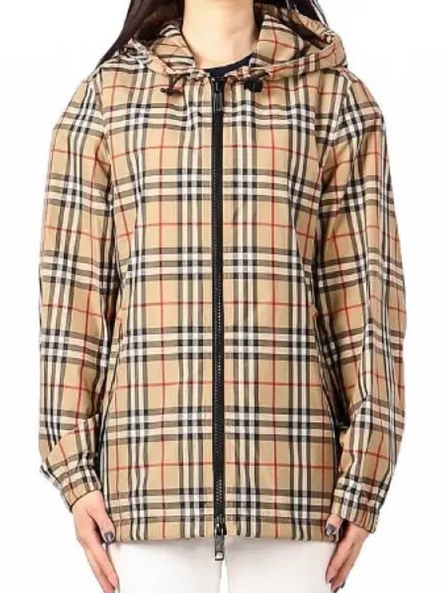 Women's Everton Vintage Check Hooded Jacket Beige - BURBERRY - BALAAN 2