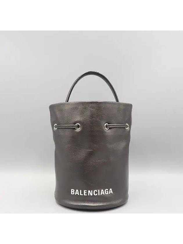 638342 Metallic Black Leather Everyday XS Drawstring Bucket Bag - BALENCIAGA - BALAAN 2