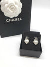 CC logo heart pearl earrings silver - CHANEL - BALAAN 8