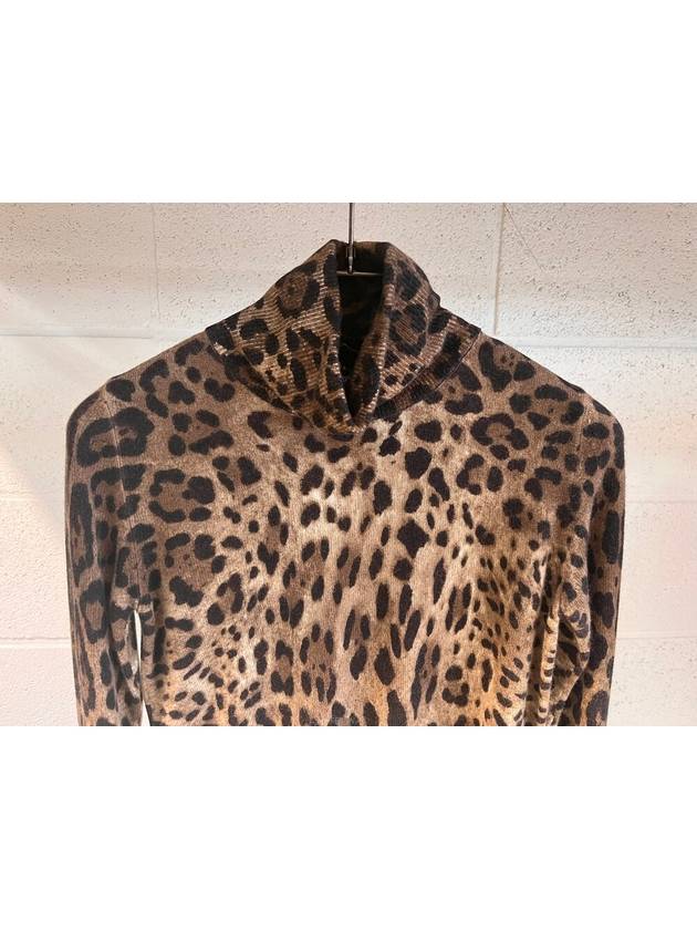 Women's Leopard Cashmere 100% Neck Polaroid FC685K F14D3 X0918 - DOLCE&GABBANA - BALAAN 2