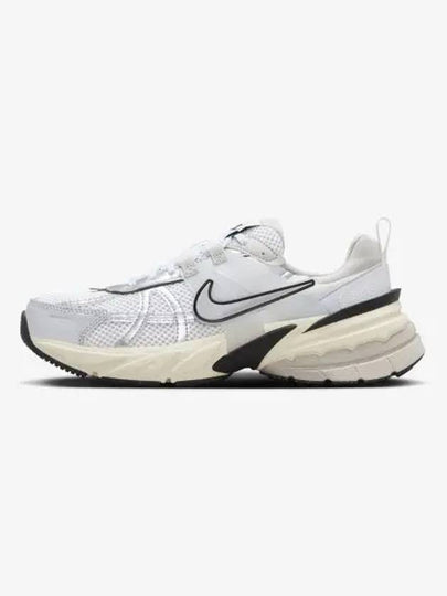 V2K Run Low Top Sneakers Summit White Metallic Silver - NIKE - BALAAN 2