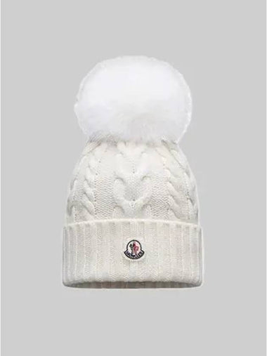 3B00010 M1503 002 White Hat - MONCLER - BALAAN 1