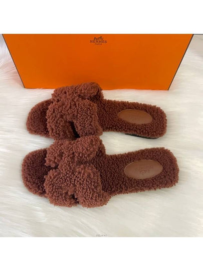 Fleece Oran Shearling Sandals Slippers Brown - HERMES - BALAAN 2