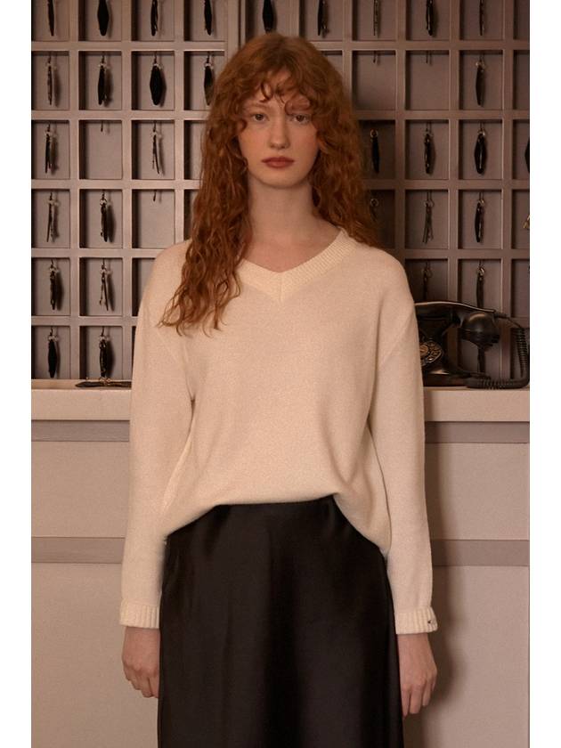 Ale button point soft V-neck knit Ivory VNIV01 - LAMARO - BALAAN 3