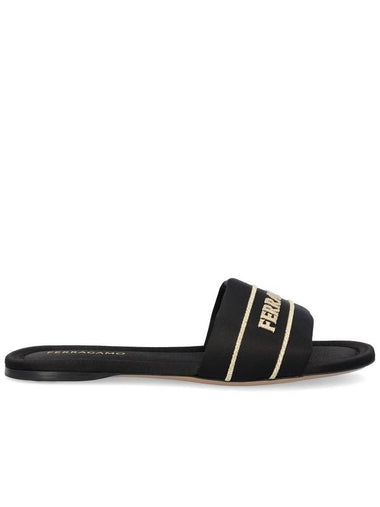 Salvatore Ferragamo Sandals Black - SALVATORE FERRAGAMO - BALAAN 1