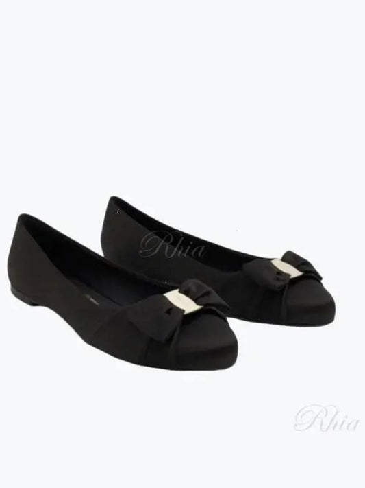 Padded Vara Bow Flat Black - SALVATORE FERRAGAMO - BALAAN 2