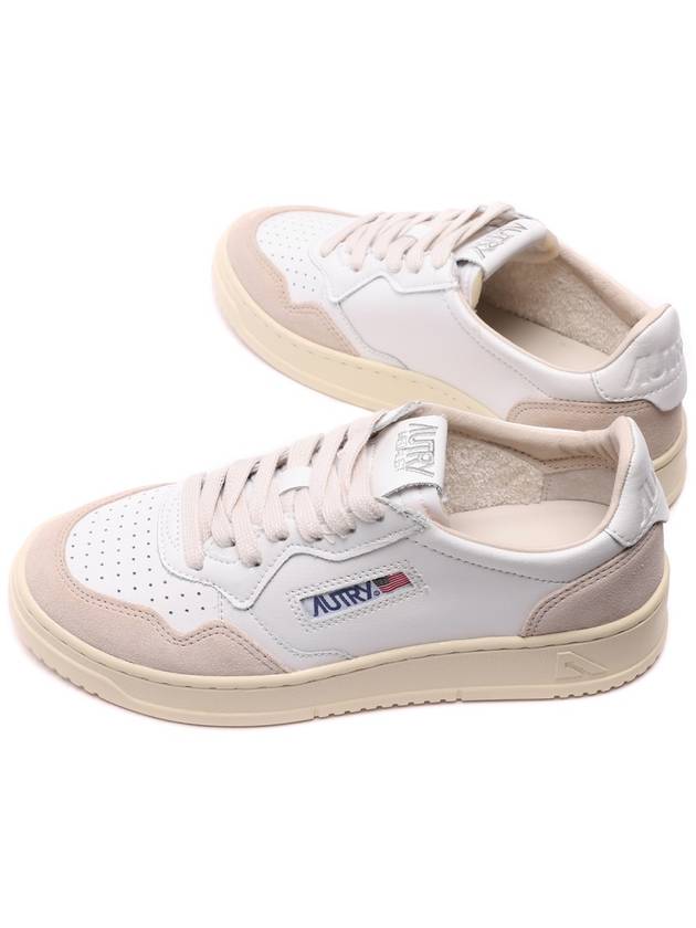 Medalist Goatskin Low Top Sneakers White - AUTRY - BALAAN 7