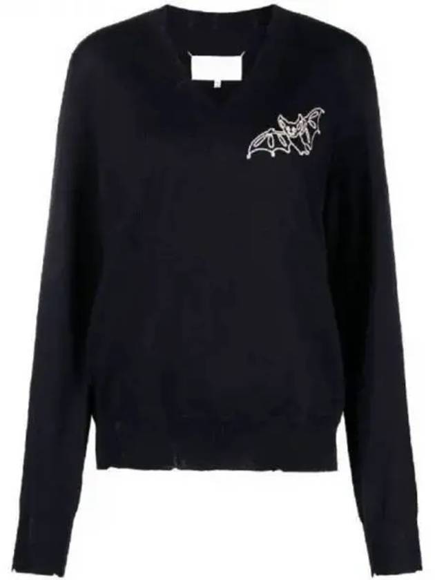 Bat Embroidered V-neck Wool Knit Top Dark Grey - MAISON MARGIELA - BALAAN 2