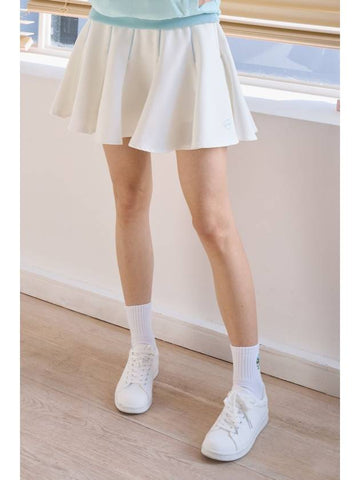 Heart logo line flare skirt white - GOXO - BALAAN 1